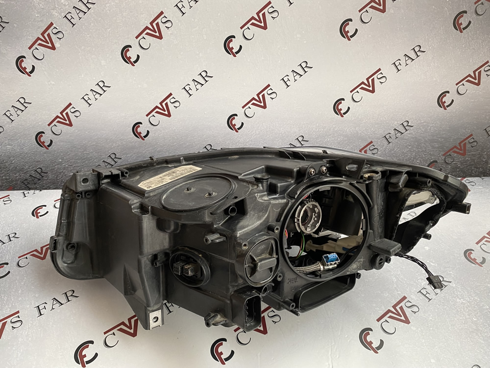 BMW 5 Serisi F10 Xenon Sağ Far 2011-2013 BMW 5 Serisi F10 Xenon Sağ Far 2011-2013