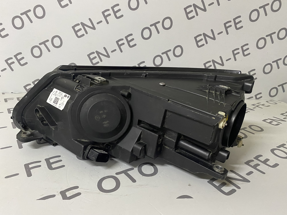Volkswagen Tiguan Xenon Sağ Far 2012-2015 Volkswagen Tiguan Xenon Sağ Far 2012-2015